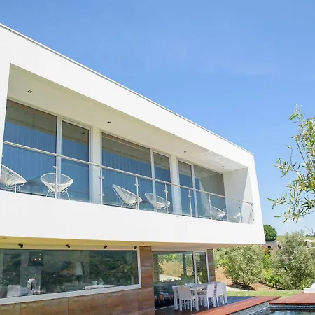Guest house Quinta Do Bosque 3*